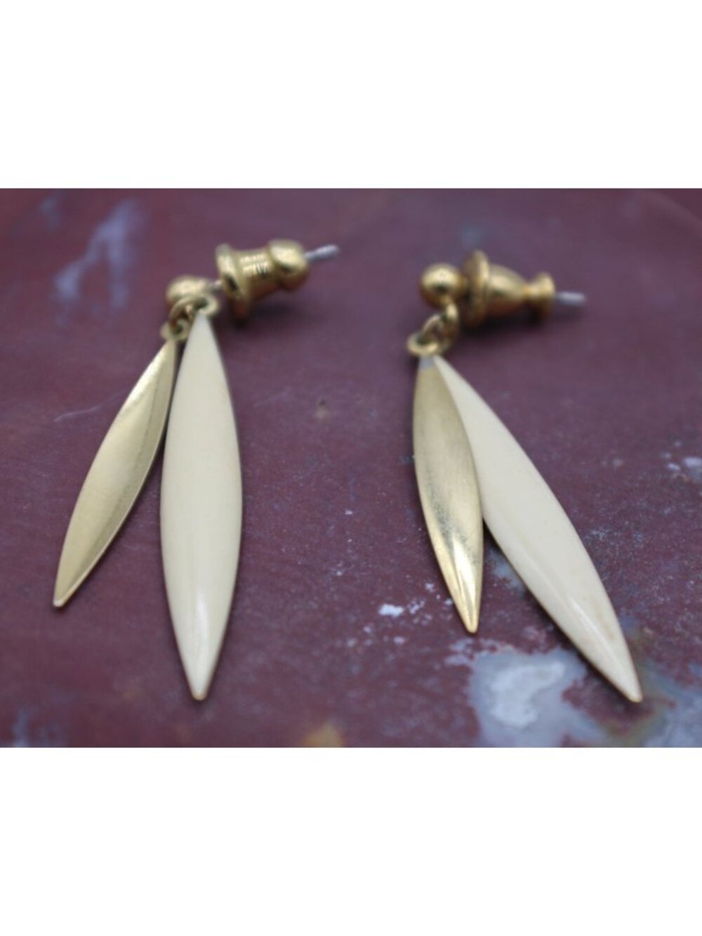 Gold & Cream Enamel Leaf Dangle Earrings 2” Boho Drop Statement Jewelry Vtg